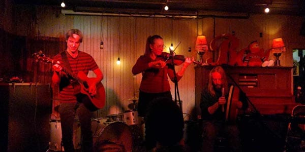 Kate's Kitchen Folk Band